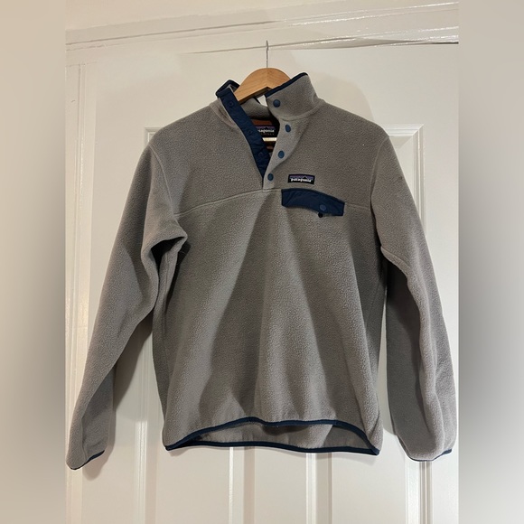 Patagonia Synchilla Snap-T Fleece - Gray - Size S - Picture 1 of 2